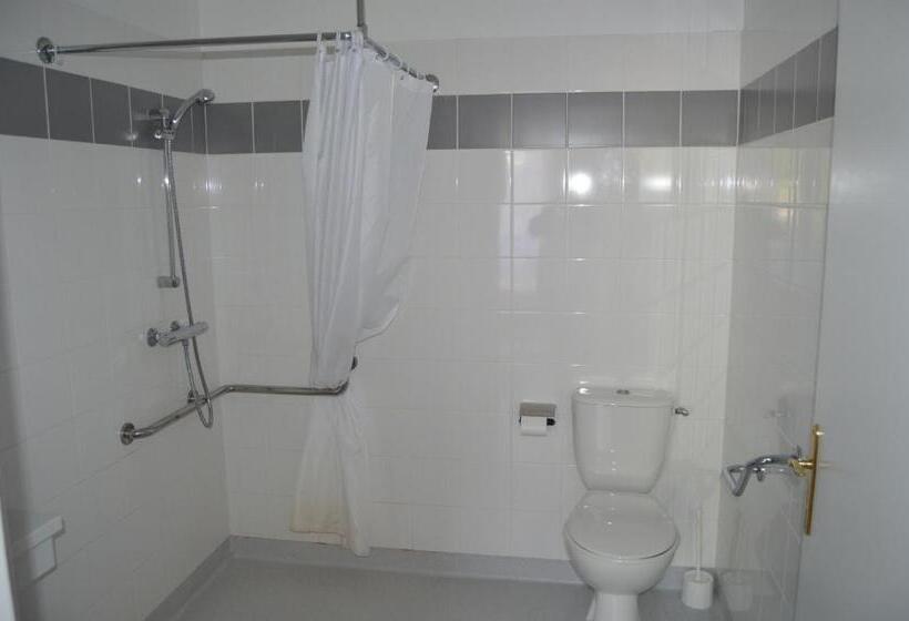 ホテル Restaurant Le Bellevue