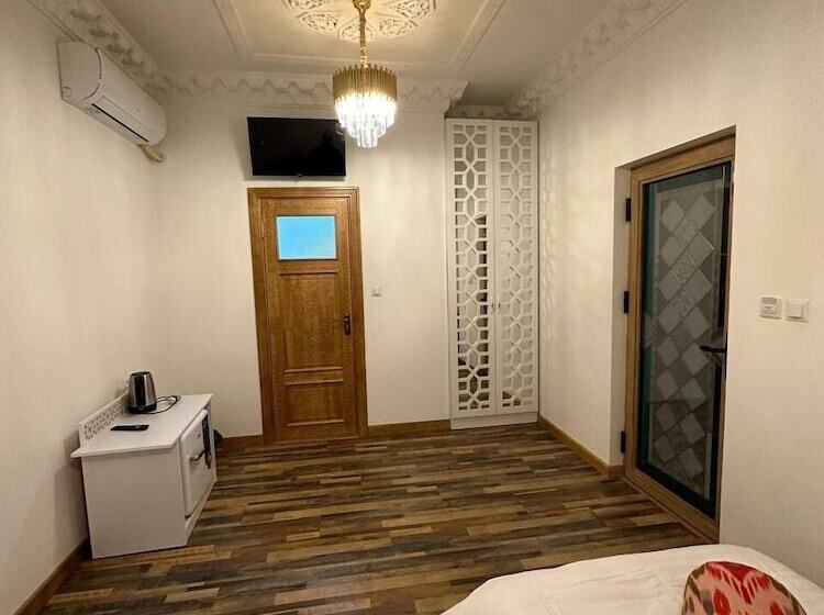 בית מלון כפרי Rizo Boutique