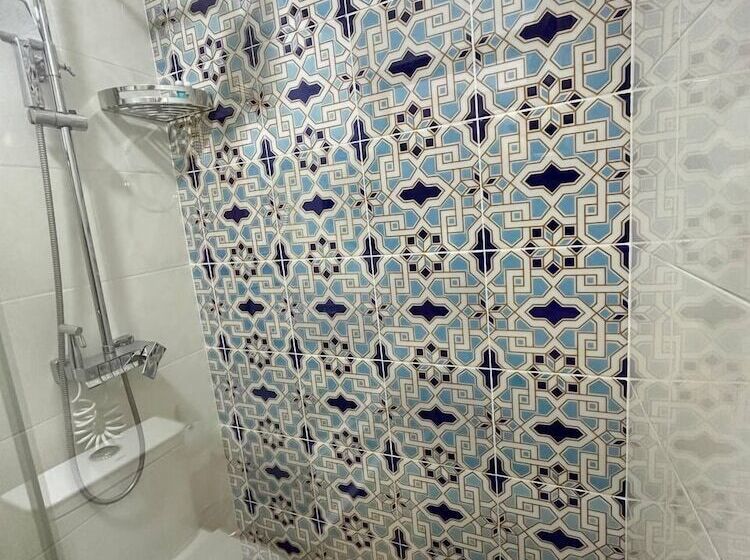 בית מלון כפרי Rizo Boutique