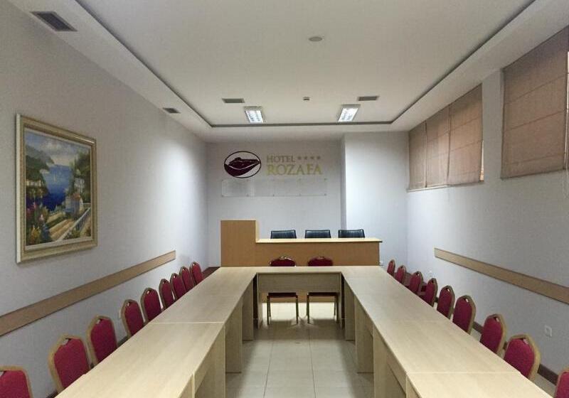 호텔 Rozafa