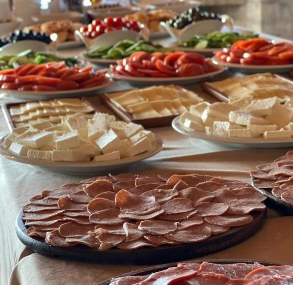 호텔 Shpija E Gjyshit