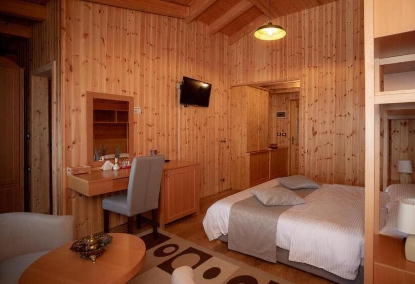 호텔 Shpija E Gjyshit