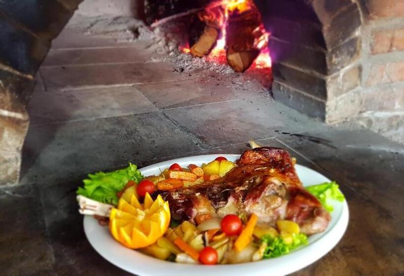 호텔 Shpija E Gjyshit