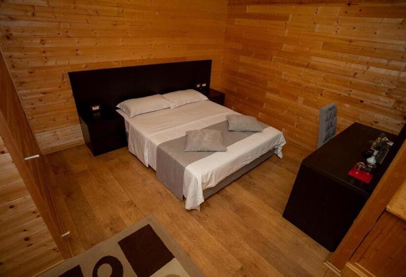 호텔 Shpija E Gjyshit