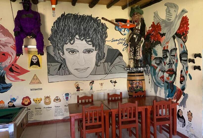 Lemon Tree Hostel