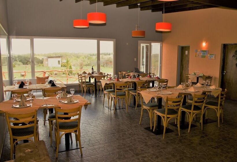 استراحتگاه Ruca Haian. Cabañas Spa & Restó. Tandil