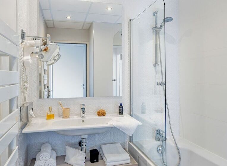 Курорт Hôtel Valdys Thalasso & Spa   La Baie