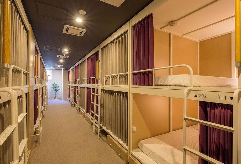 Plus Hostel Sapporo