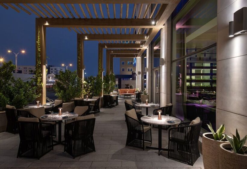 Abesq Doha Hotel And Residences, An Ihg