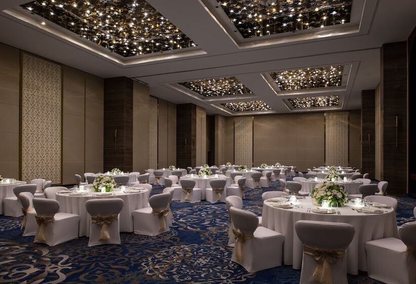 Abesq Doha Hotel And Residences, An Ihg