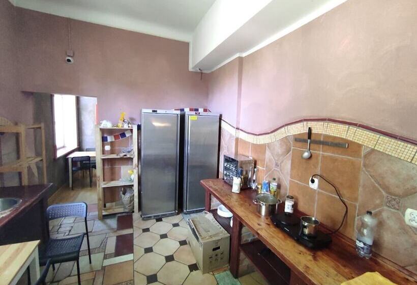 Casa De Wawa   Hostel