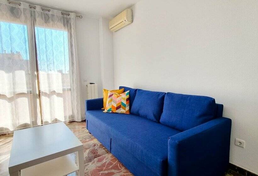 Apartamentos El Pilar 3000