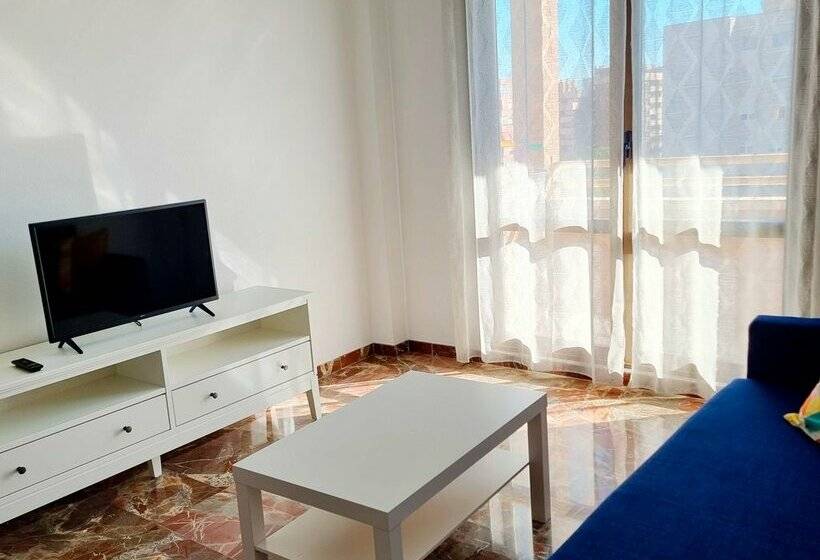 Apartamentos El Pilar 3000