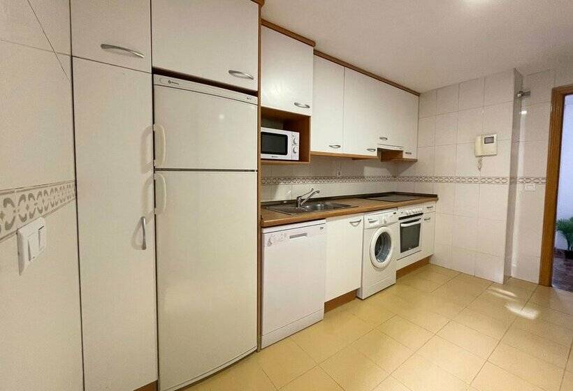 Apartamentos El Pilar 3000