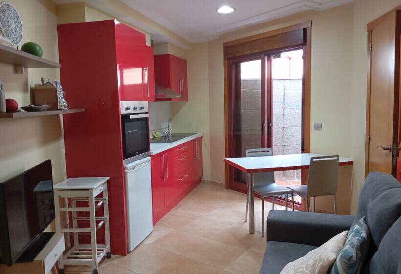 Apartamentos Portonovo 3000