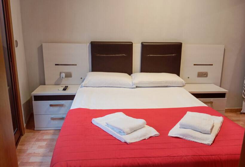 Apartamentos Portonovo 3000