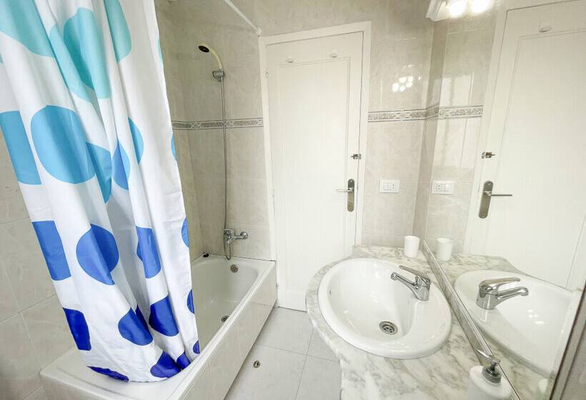 Apartamentos Portonovo 3000