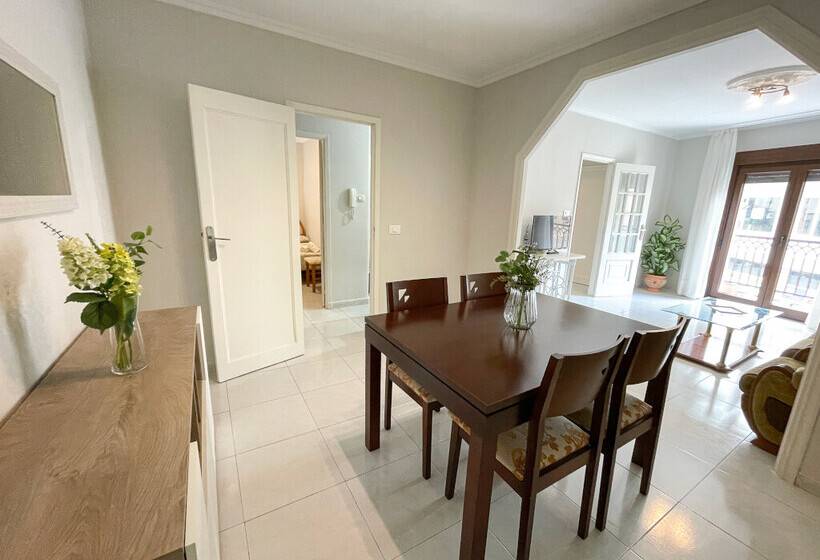 Apartamentos Portonovo 3000