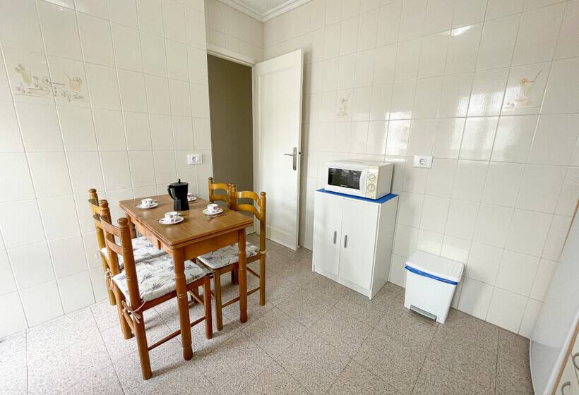 Apartamentos Portonovo 3000