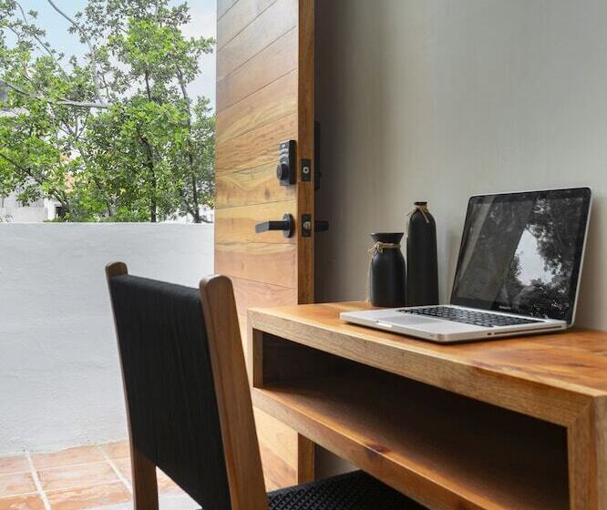 فندق Aalada Playa Del Carmen