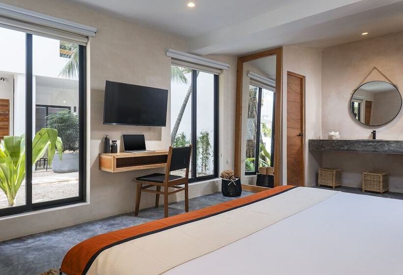 فندق Aalada Playa Del Carmen