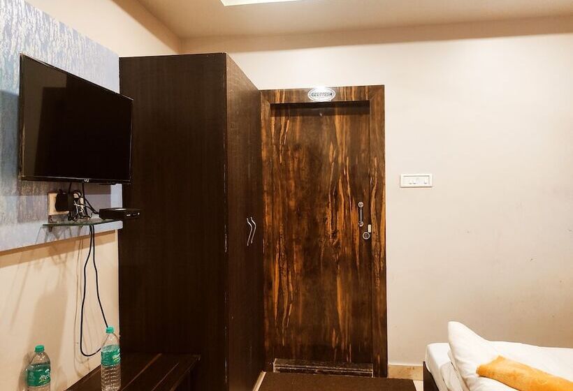 فندق Bhagwani Palace