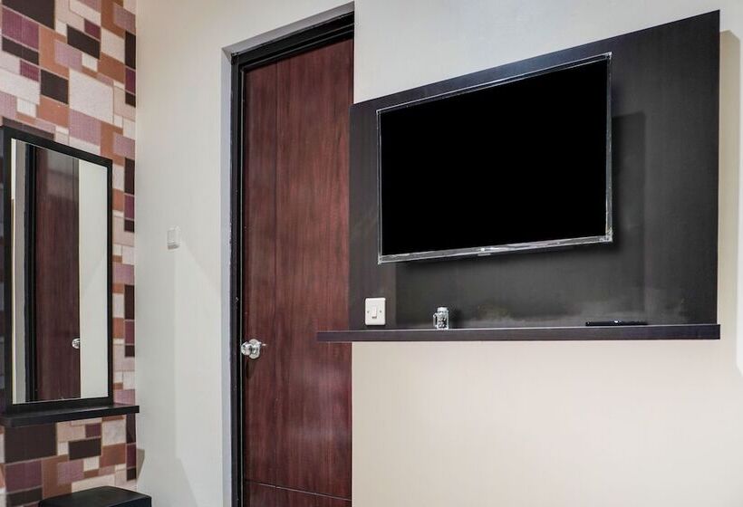 酒店 Fio Colombus Residence By Oyo