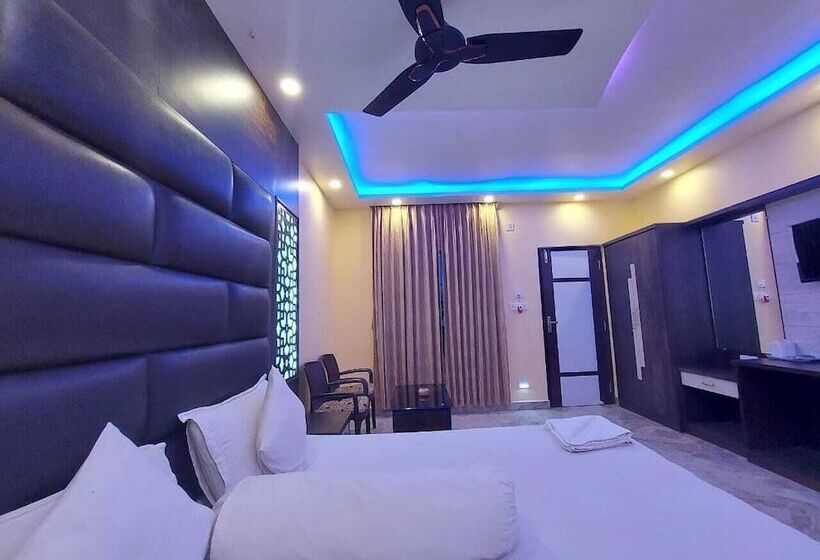 فندق Holiday Beach Resort Mandarmani