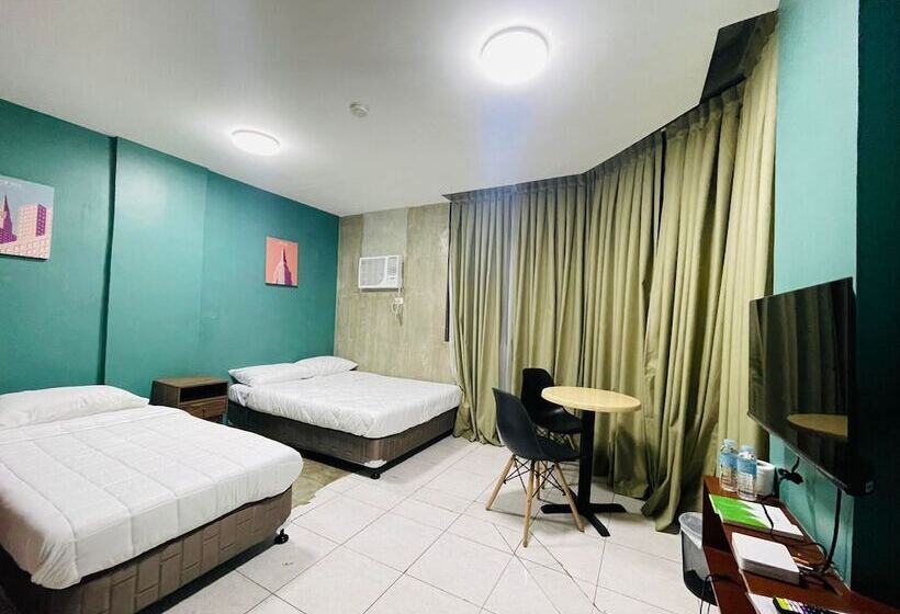 호텔 Rcee Place By Oyo