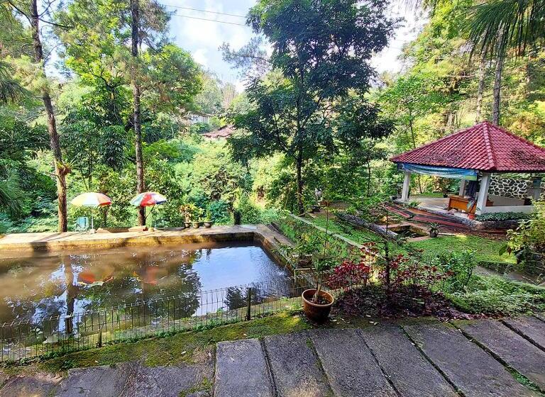 فندق Sangga Buana Resort & Convention