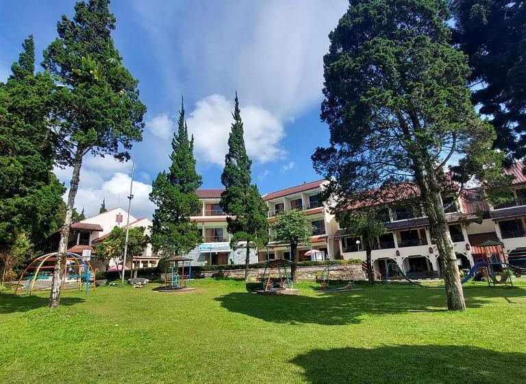 فندق Sangga Buana Resort & Convention