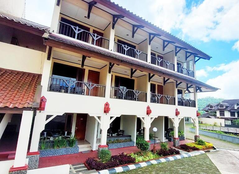 فندق Sangga Buana Resort & Convention