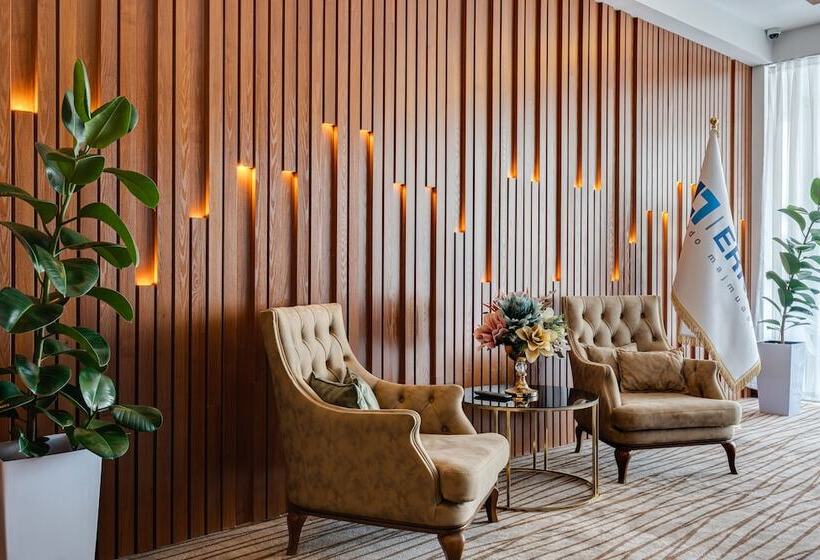 בית מלון כפרי Shahzoda Grand