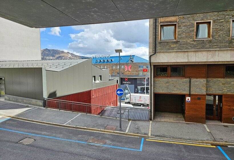 Apartamentos La Solana Deluxe 3000