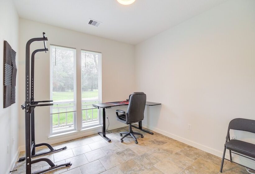 Airy Dayton Vacation Home W/ Deck + Private Yard!