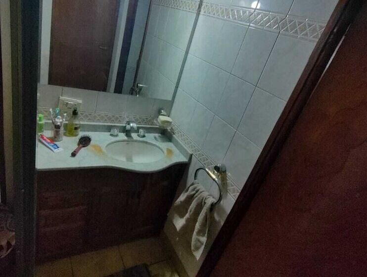 مبيت وإفطار Habitaciones Privadas