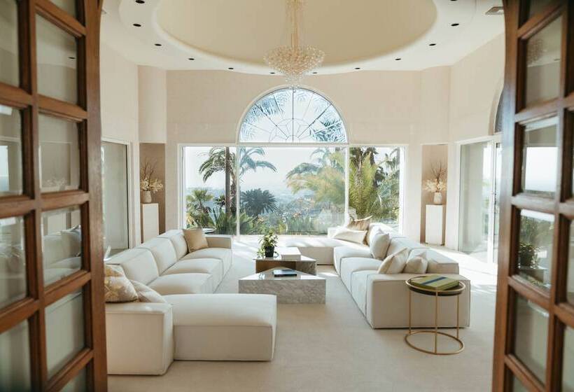 مبيت وإفطار Mesa Bella