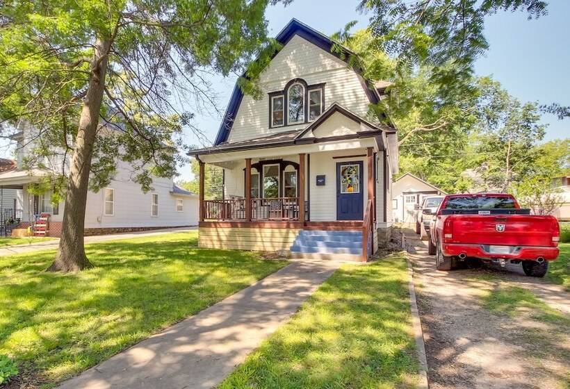 Central Chanute Historic Home W/ Porch!