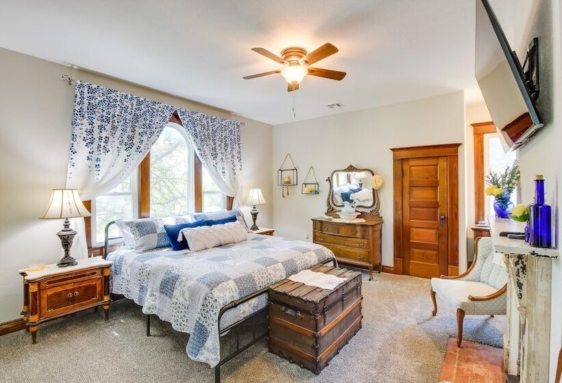 Central Chanute Historic Home W/ Porch!