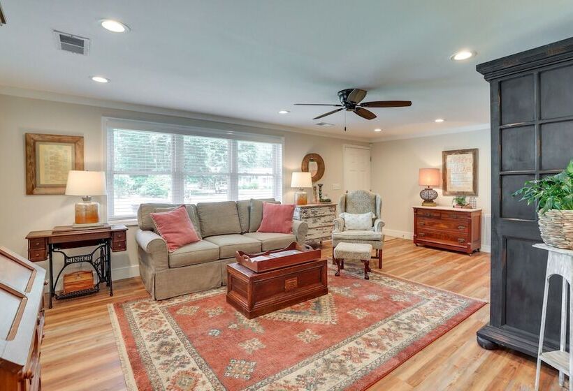 Charming Bamberg Home Near Medical Centers!