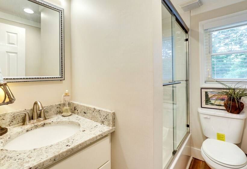 Charming Bamberg Home Near Medical Centers!