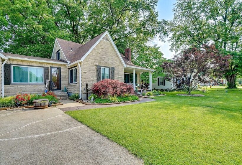 Charming Bardstown Home W/ Deck ~ 1 Mi To Downtown