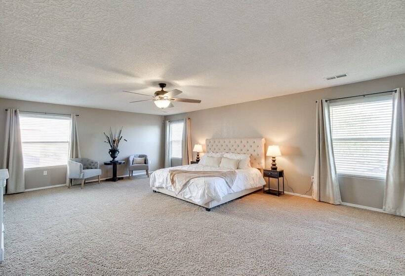 Chic New Mexico Retreat W/ Patio, Grill & Fire Pit