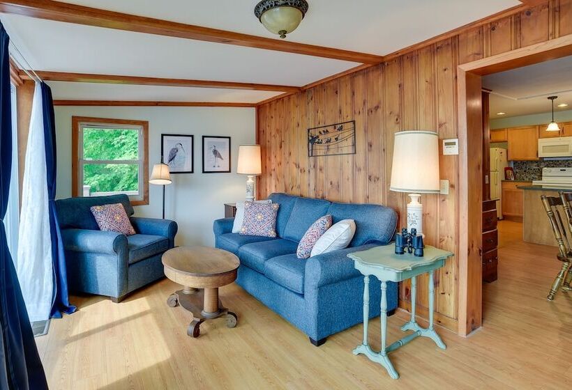 Cozy Cohocton Cottage W/ Private Beach & Deck!