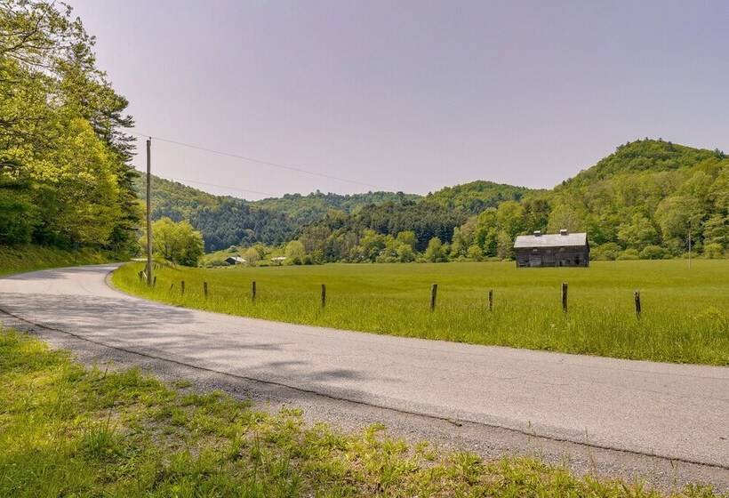 Cozy Green Bank Cabin ~ 2 Mi To Observatory!