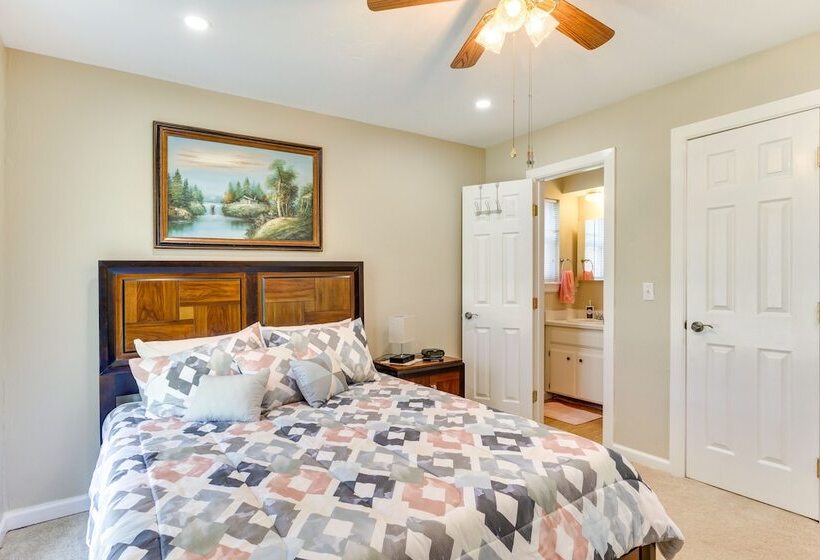 Cozy Oklahoma Retreat W/ Covered Patio & Gas Grill