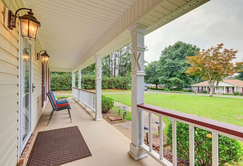 Dog Friendly Alabama Retreat W/ Patio & Fire Pit!