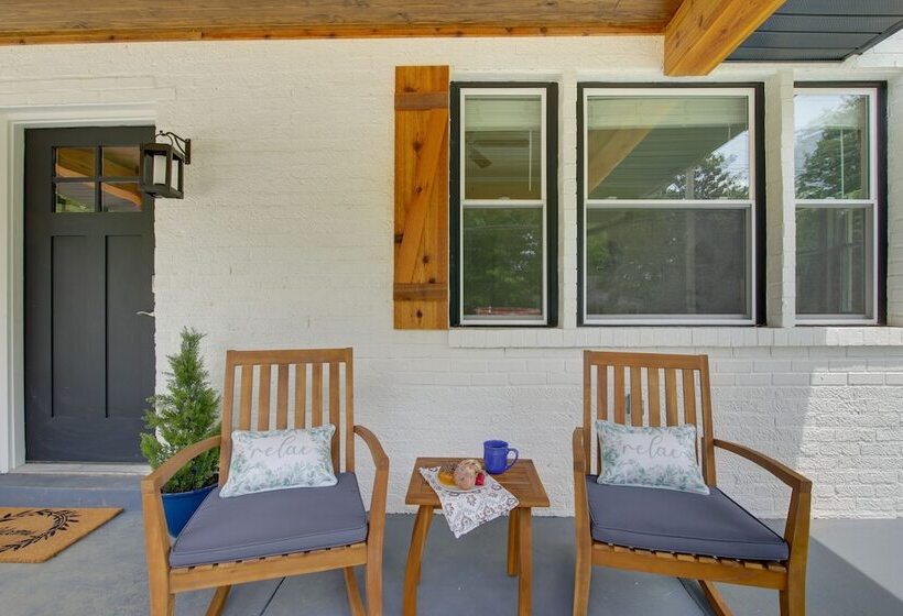 Dog Friendly Jackson Home Near Downtown Hub!