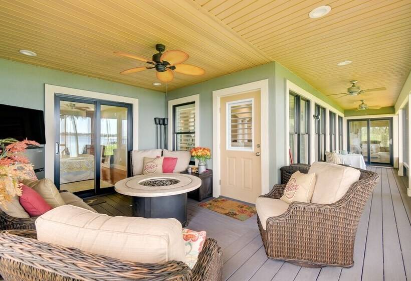 East Palatka Home On St Johns River W/ Boat Dock!