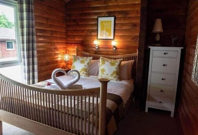 בית מלון כפרי Grouse Lodge